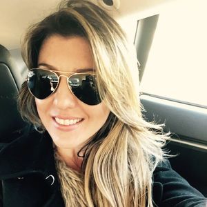 Meet your Posher, Leticia